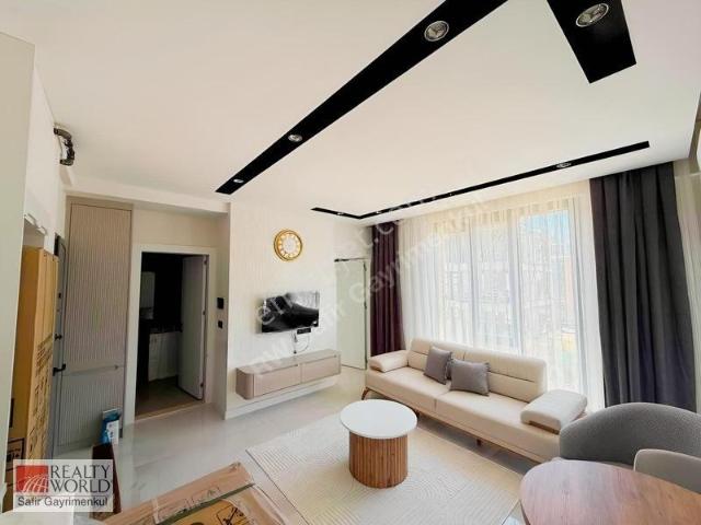 Karahasanlı'da Hastaneye Yakın, Eşyalı 2+1 Kiralık Daire