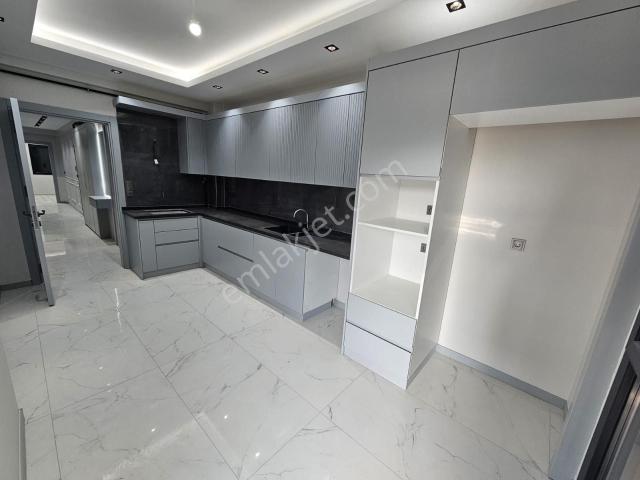 Karahasanlıda 150 M2 3+1 Arakat Son 2 Daire
