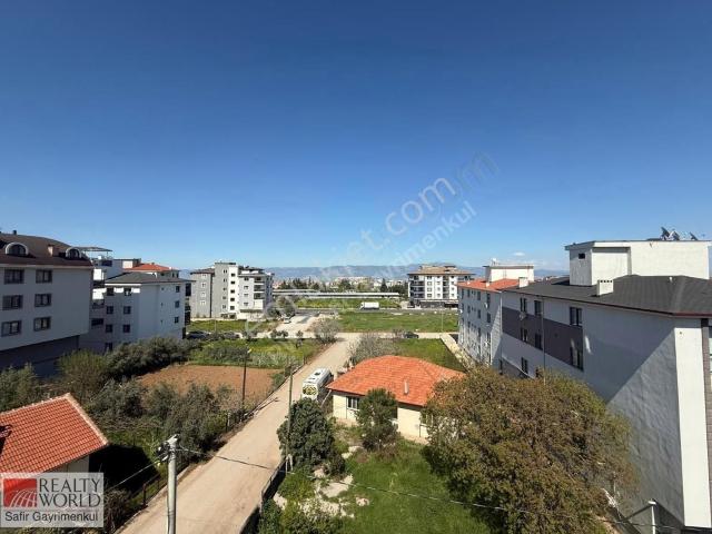 Karahasanlı'da 4+1 Dubleks Daire 205 M² Geniş Kullanım Alanı