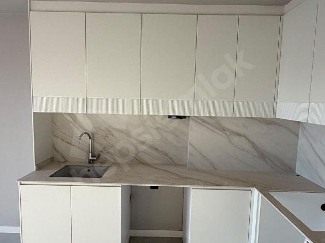 KARAHSANLI ŞEHİR HASTANESİ KARŞISI KİRALIK DAİRE 65 M2 2+1KULLANIŞLI ODALAR ASONSÖRLÜ BALKONLU