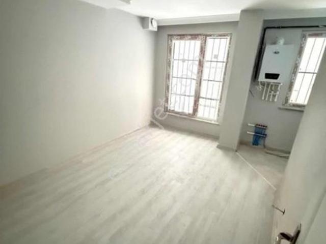 Karaosmanoğlu Emlaktam Kiralık Sfır 2+1 Bahçe Katı