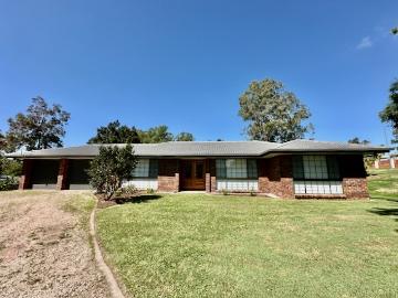 Karalee, 158 Junction Road