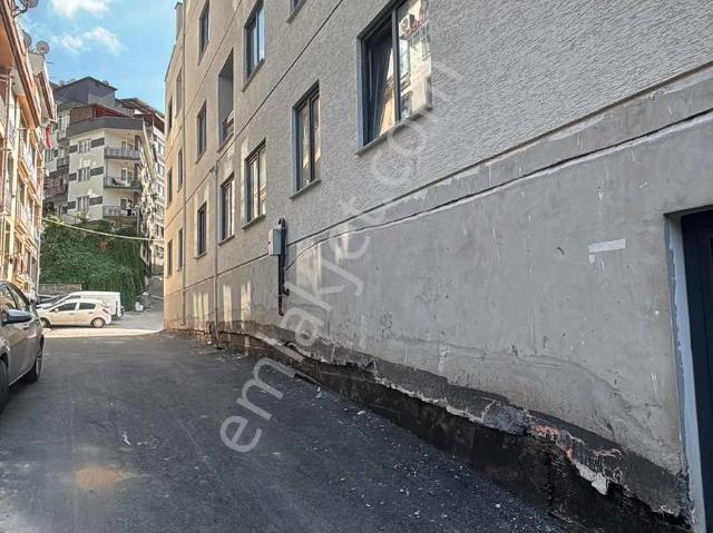Karamazakta 3+1 Ve 112 M2 Sıfır Asansörlü Fırsat Satılık Daire