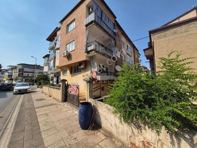 Karaman Mahallesinde Fırsat 2+1 Satılık Daire