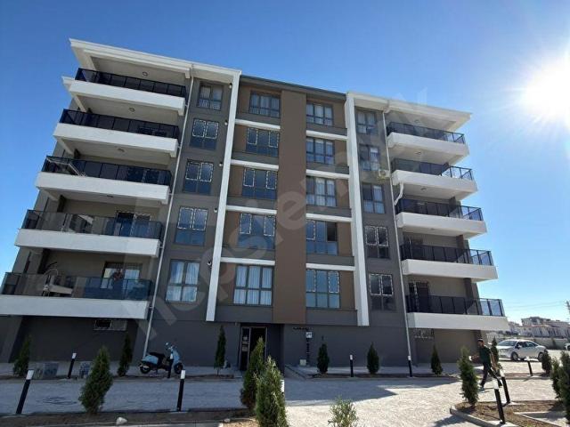 KARAMAN MERKEZ YENİŞEHİR MAHALLESİNDE ARAKAT LÜX 3+1 DAİRE