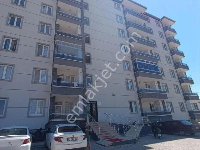 Karaman Merkez Eşyalı 1+1 Daire Güney Cephe Balkonlu