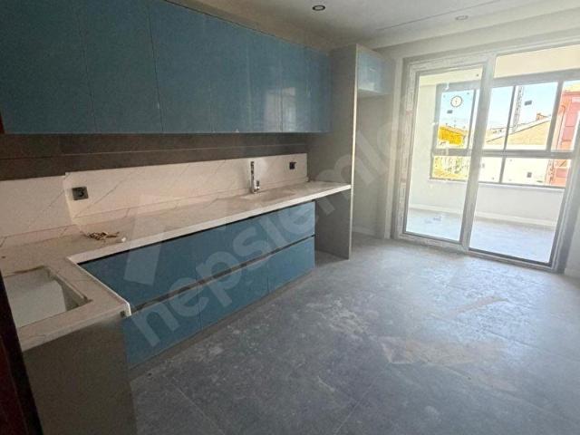 KARAMAN KOÇAKDEDE MAHALLESİNDE BİREYSEL GARAJLI 2+1 SATILIK DAİRE