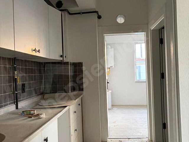KARAMAN YENİ MAHALLEDE SIFIR 1+1 BAĞIMSIZ MUTFAKLI SATILIK APART!