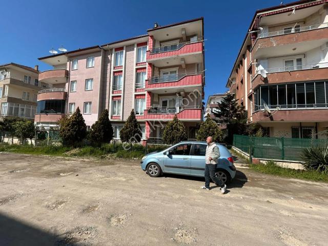 Karasu Akkum Mevkinde Carpediem Otel Karşısı Katta Deniz Gören