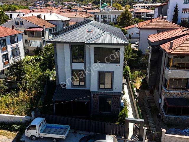 Karasu’da Lüks Ve Konforun Buluştuğu 4+1 Villa