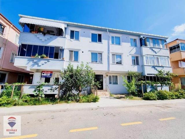 Karasu Kabakozda Ayrı Mutfak Kiralık 1+1