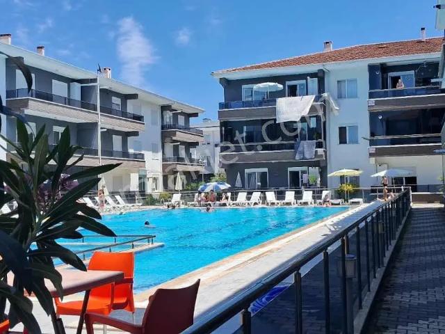Karasu Özmen Emlaktan Yüzme Havuzlu 1+1 Kiralık Daire
