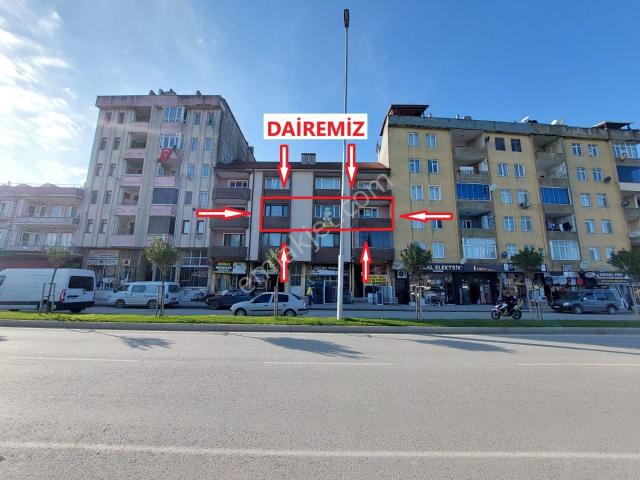 Karasu Merkezde Ayrı Mutfak Çok Geniş Kullanışlı 3+1 Satılık Daire