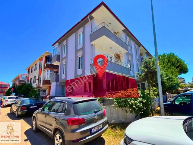 Karasu Yalı Mah Denize 100m, Bahçe Kullanımlı, Geniş 1+1 Yazlık