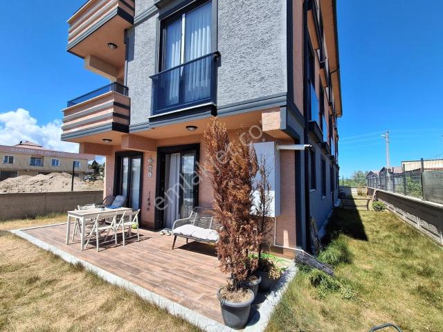 Karasu Yalı Mahallesinde Kiralık 1+1 Daire