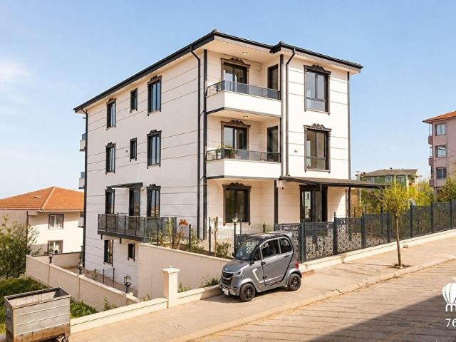 KARASU'DA 2+1 AYRI MUTFAKLI SIFIR DAİRE MERKEZİ KONUMDA!