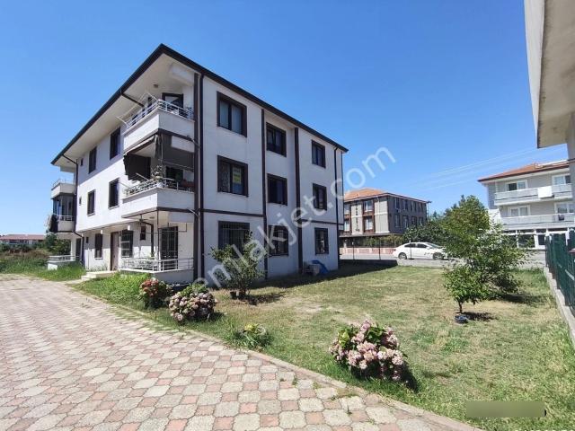 Karasuda Satılık Sıfır Ayarında Geniş Harika Bir 3+1 Daire