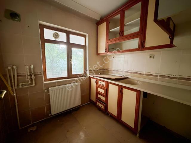 Karapürçekte 2+1 Bahçe Katı İster Yatırımlık İster Oturumluk.