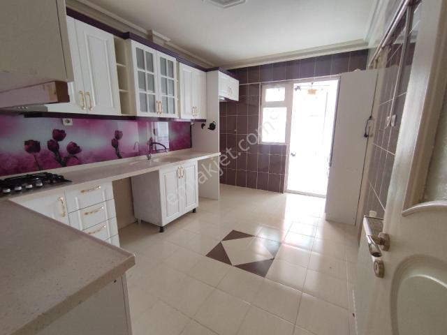 Karapürçekte 3+1 Kiralık Daire Eyüp Cami Yakını Hilal Emlak'tan