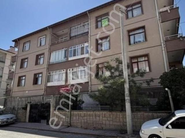 Karatay Ali Ulvi Kurucu Cd. Yakını 2+1 Yalıtımlı 2.850.000 Tl
