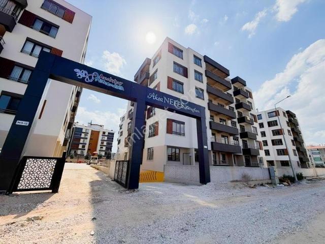 Karatay Araplar Mh. Kırbaşı Cd Üzeri Site İçi 3+1 Satılık Daire