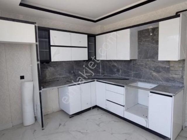 Karatay Elmacı Mahallesi'nde Satılık 2+1 Lüks Daire