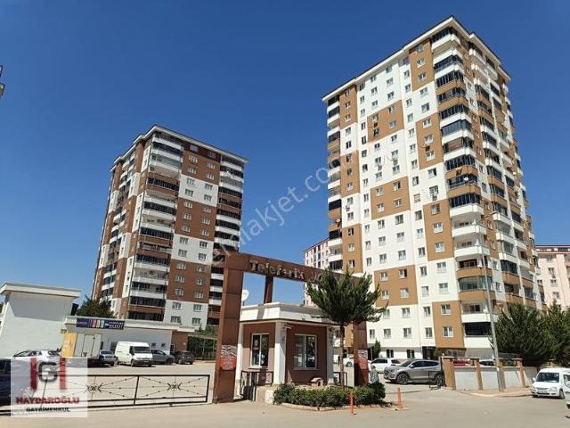 Karataş Şahintepe Mah'de Bakımlı Site İçi Satılık 3+1 Daire