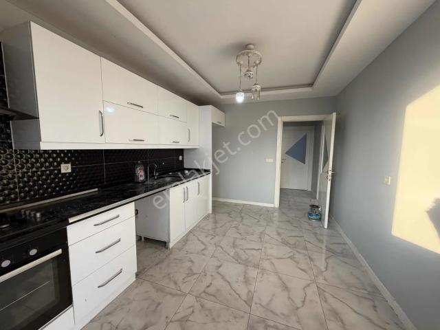 Karataş Bulvarı Üzeri 3+1 Kapalı Mutfak E.b/g.o Kiralık Daire