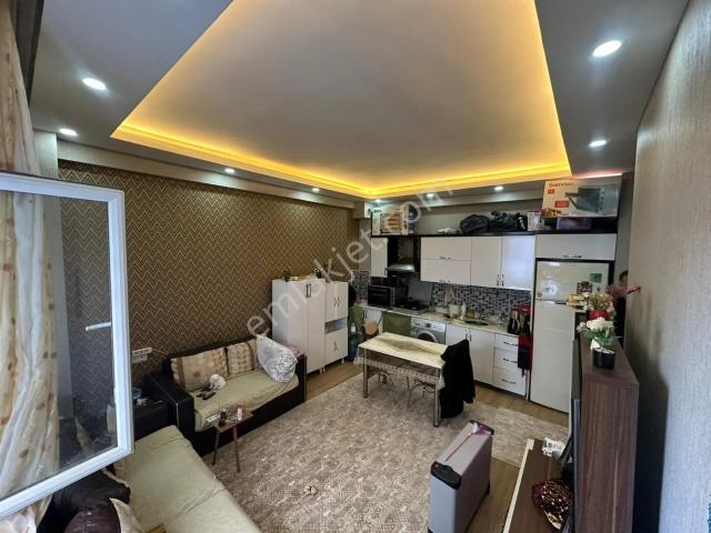Karataş Merkez Tramvay Üzeri Ultra Lüx Kiralık 1+1