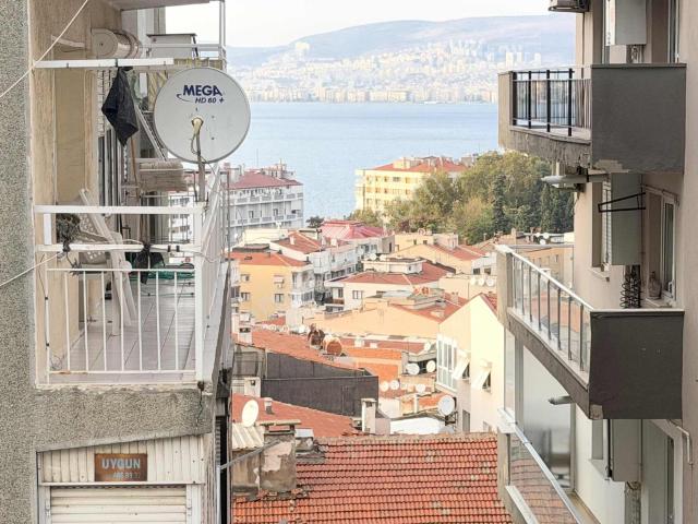 Karataş Sahil Yakını 2+1 Doğalgazlı Deniz Manzaralı Arakat Daire