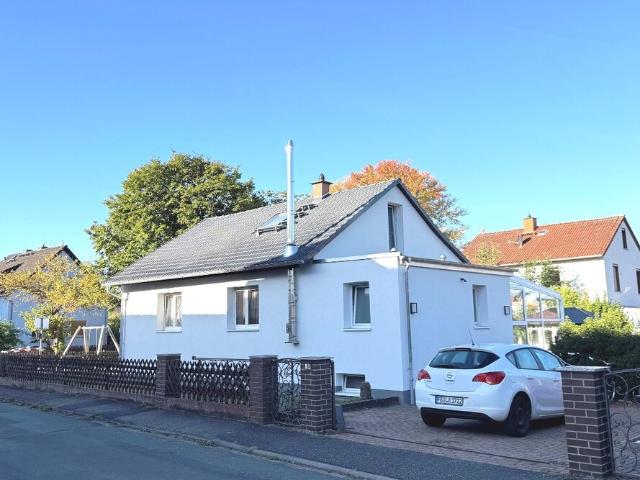 Karben: Modernisiertes freistehendes Einfamilienhaus in ruhiger Lage von Groß Karben!