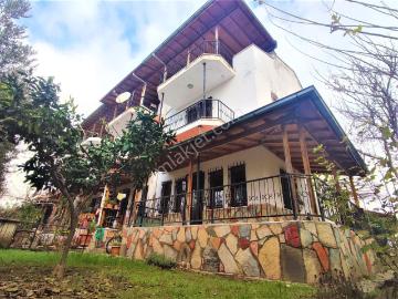 Kardeşten Akçay 53 Evlerde Site İçi Bahçeli Teraslı 3+1 Tripleks Villa