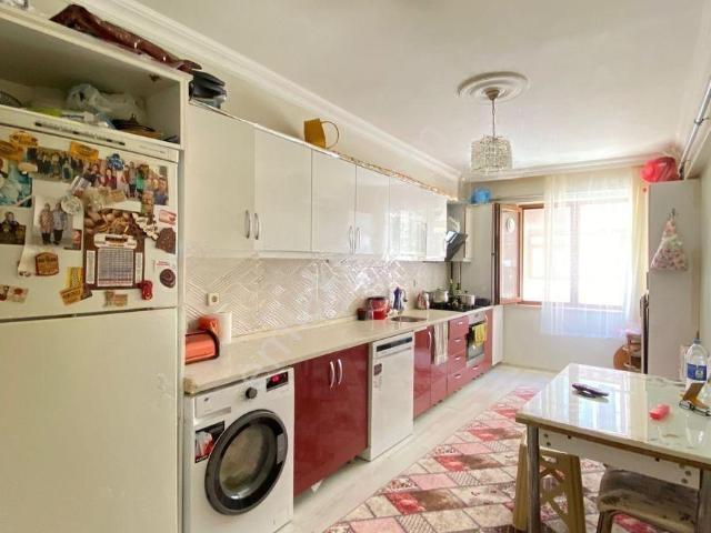 Kardeş'ten Şehir Merkezinde 136 M² Ferah 3+1 Satılık Daire