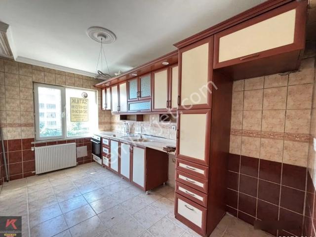 Kardeş'ten Ereğli Sahile Yakın Geniş 2+1 Satılık İskanlı Daire