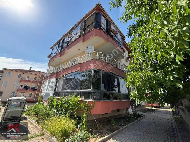 Kardeşten Kayacık'ta Site İçerisinde 140 M² | 3+1 Satılık Daire