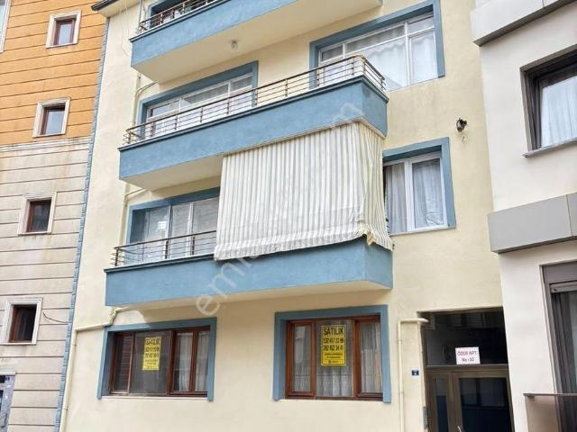 Kardeş'ten Salı Pazarı Mevkiinde Ayrı Mutfaklı 2+1 Satılık Daire