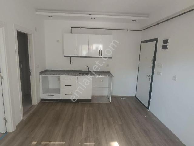 Kardeş Emlak'tan Adana Sarıçam Gültepe'de Kiralık Sıfır 1+1 Daire