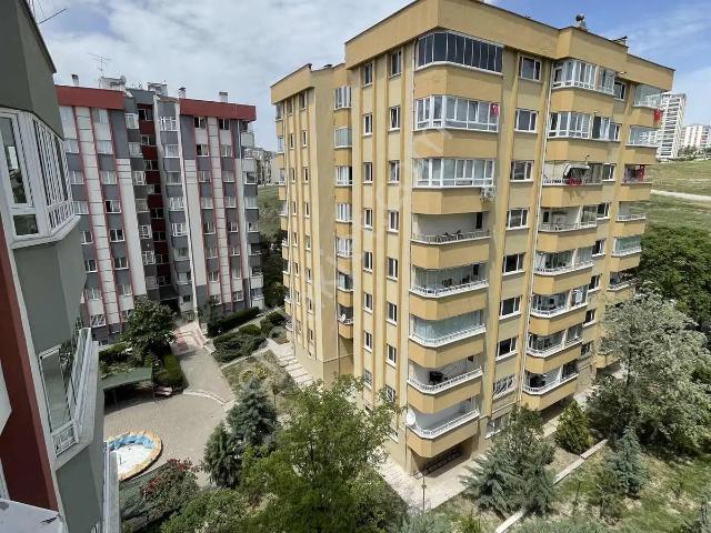 Kardelen Mah Site İçerisinde Ara Kat Asansörlü 3+1 Satılık Daire