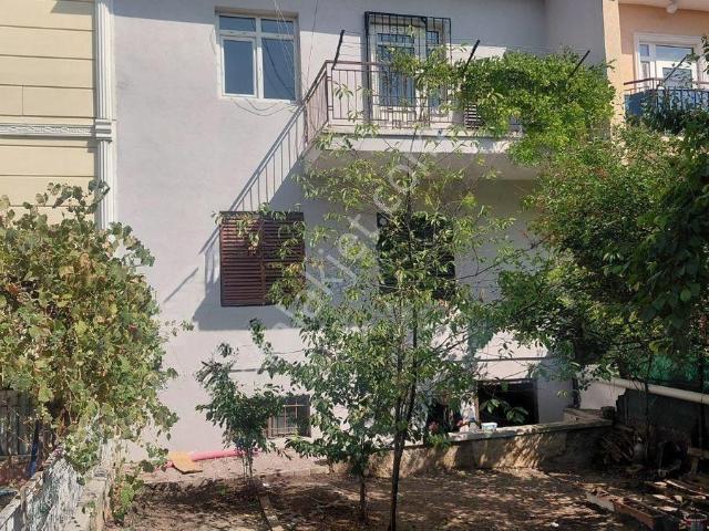 Kardelende Bodrumlu Geniş Bahçeli Müstakil Ev