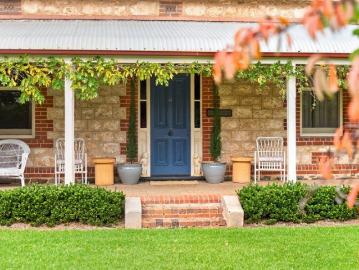 Kardella Homestead