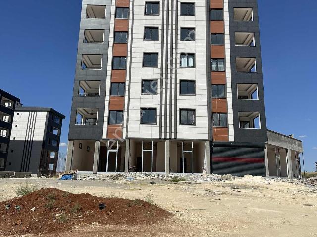 Kareden Beykent Mah Yavuzeli Yolu Üzeri Satılık 2.5+1 Daireler