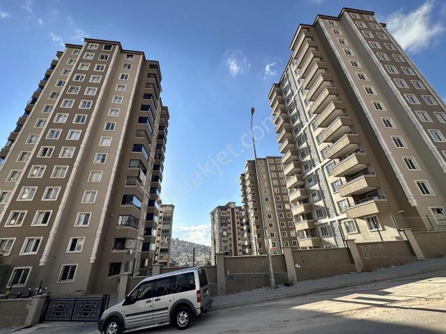 Kareden Seyrantepe Liw Hospital Hastane Arkası Satılık 2+1