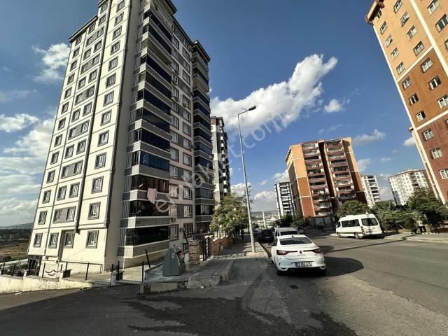 Kareden Seyrantepe Seyirtepede Satılık 2+1 Fırsat Daire