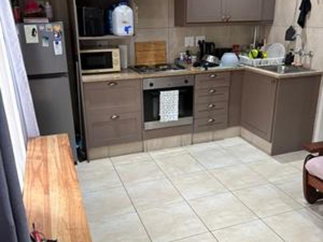 kareelaan 1 bedroom for sale