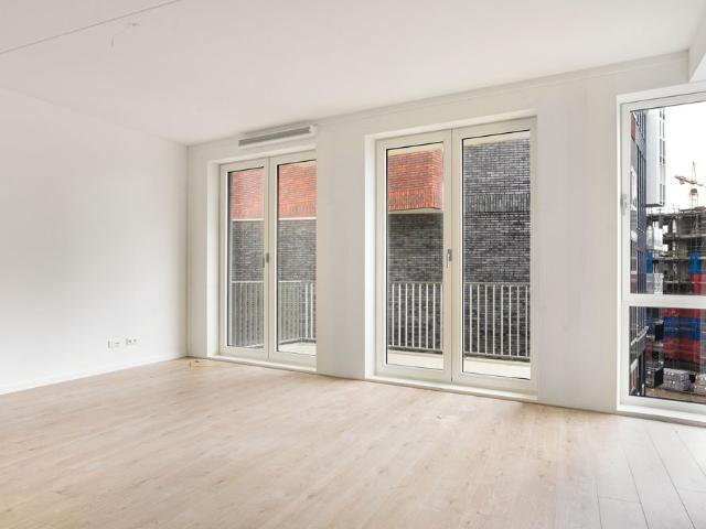 Karel Appelhof 32