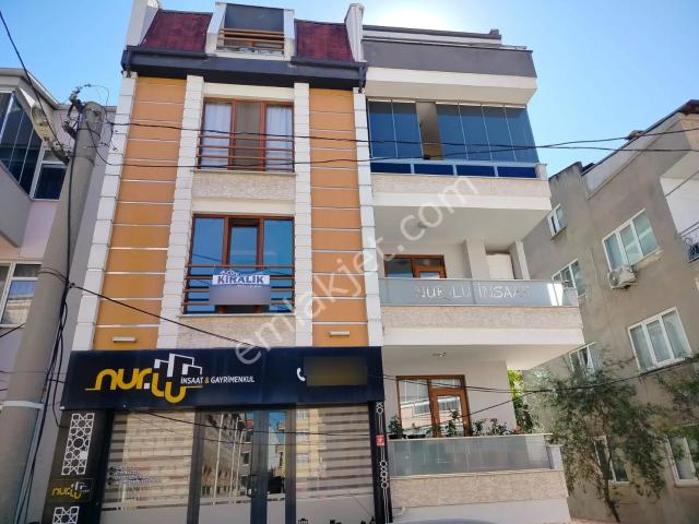 Karesi Paşaalanı Mahallesin'de 3+1 Kiralık Daire