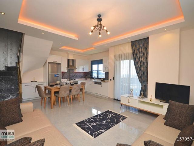 Kargıcakta Deniz ve Kale Manzaralı Full Eşyalı 3+1 Penthouse