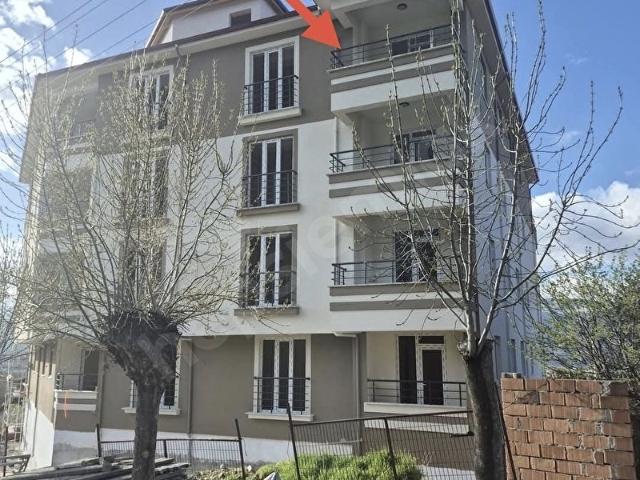 KARGI İNÖNÜ CADDESİ ÜZERİNDE SATILIK SIFIR 1+1 DAİRE