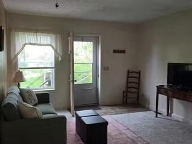 Kari Miller, 3535 Marietta Rd, Chillicothe 1 Bedroom 1 Bath
