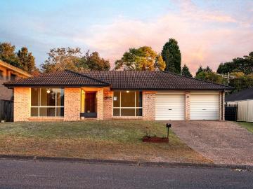 Kariong, 25 Conroy Crescent